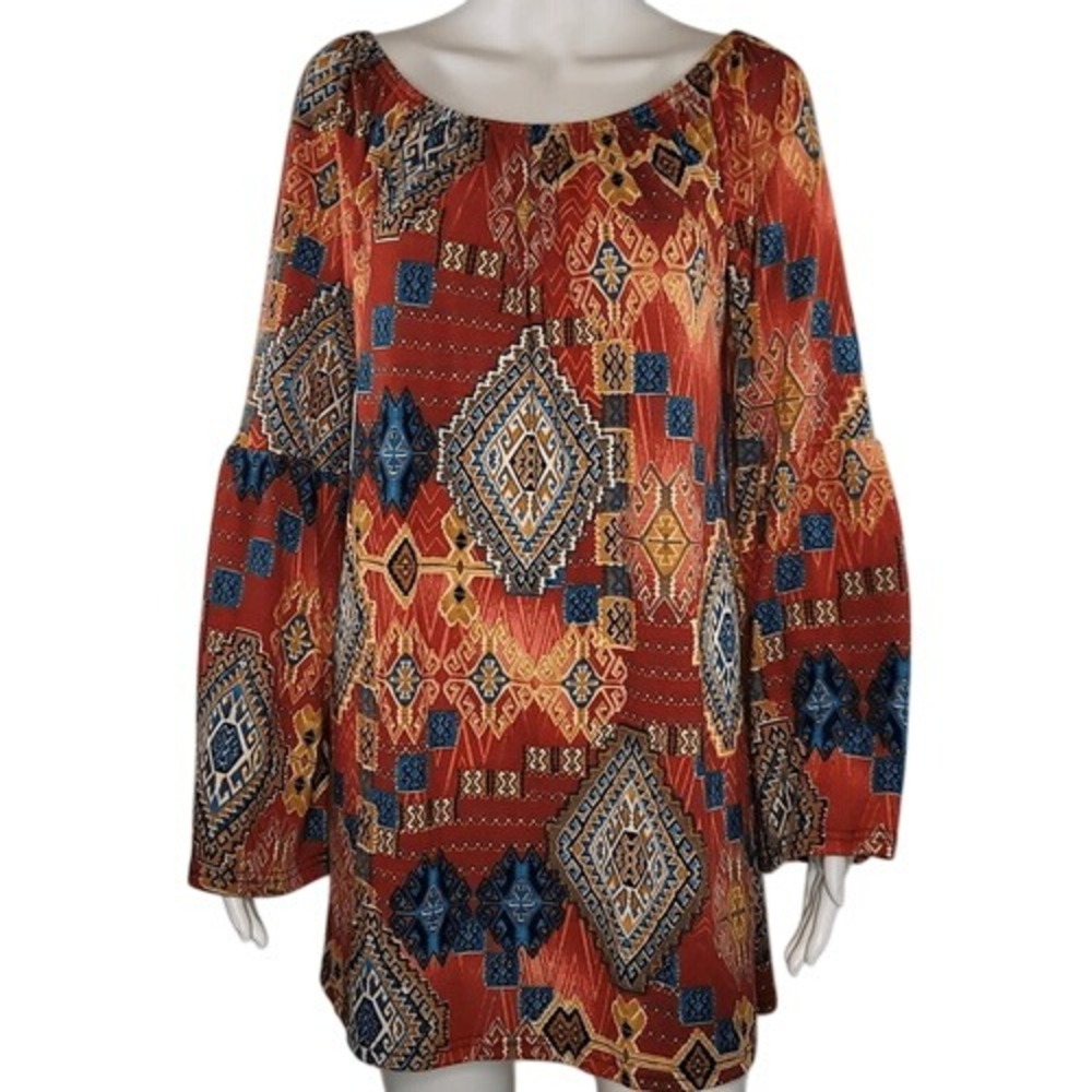 Win Win Multi Color Bell Sleeve Tunic Top